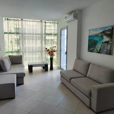 Ina Lungo Mare Vlore-vlora Apartment Vlorë