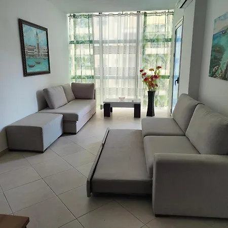 Ina Lungo Mare Vlore-vlora Vlorë